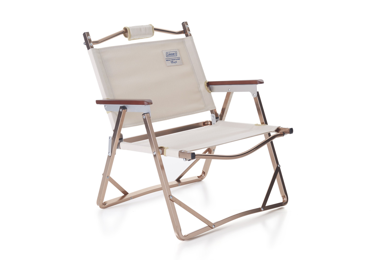 秋キャンプの注目株。コールマン・インディゴレーベルの新作ギアが一挙