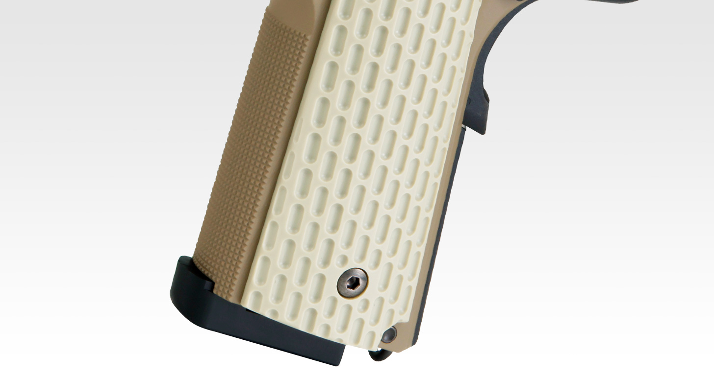 ル*ト様 東京マルイ DESERT WARRIOR 4.3レーザーポインター付き