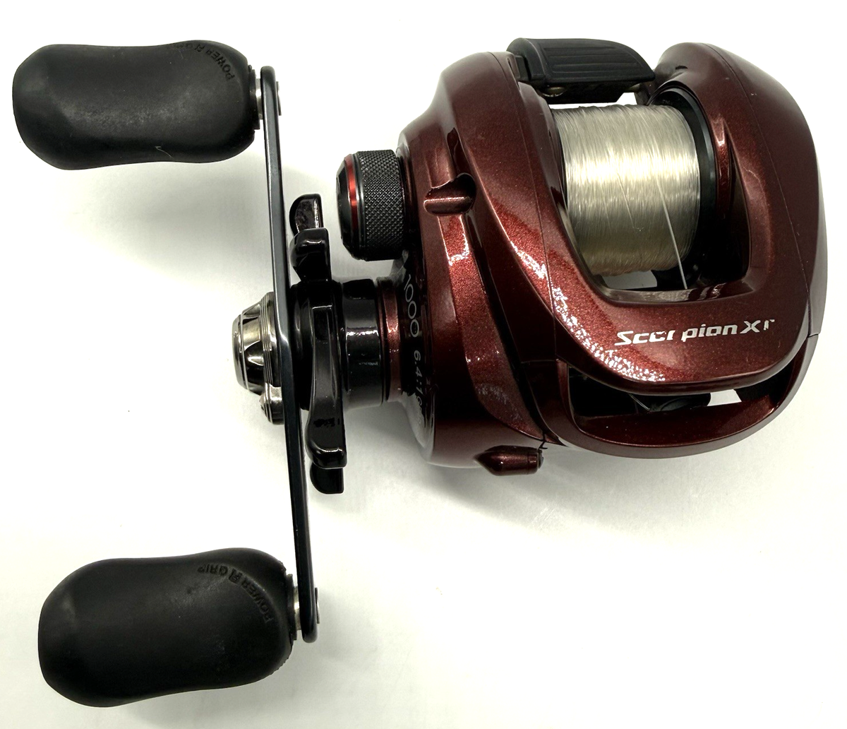 Shimano Scorpion XT 1000 Right Bait Casting Reel with Box JAPAN