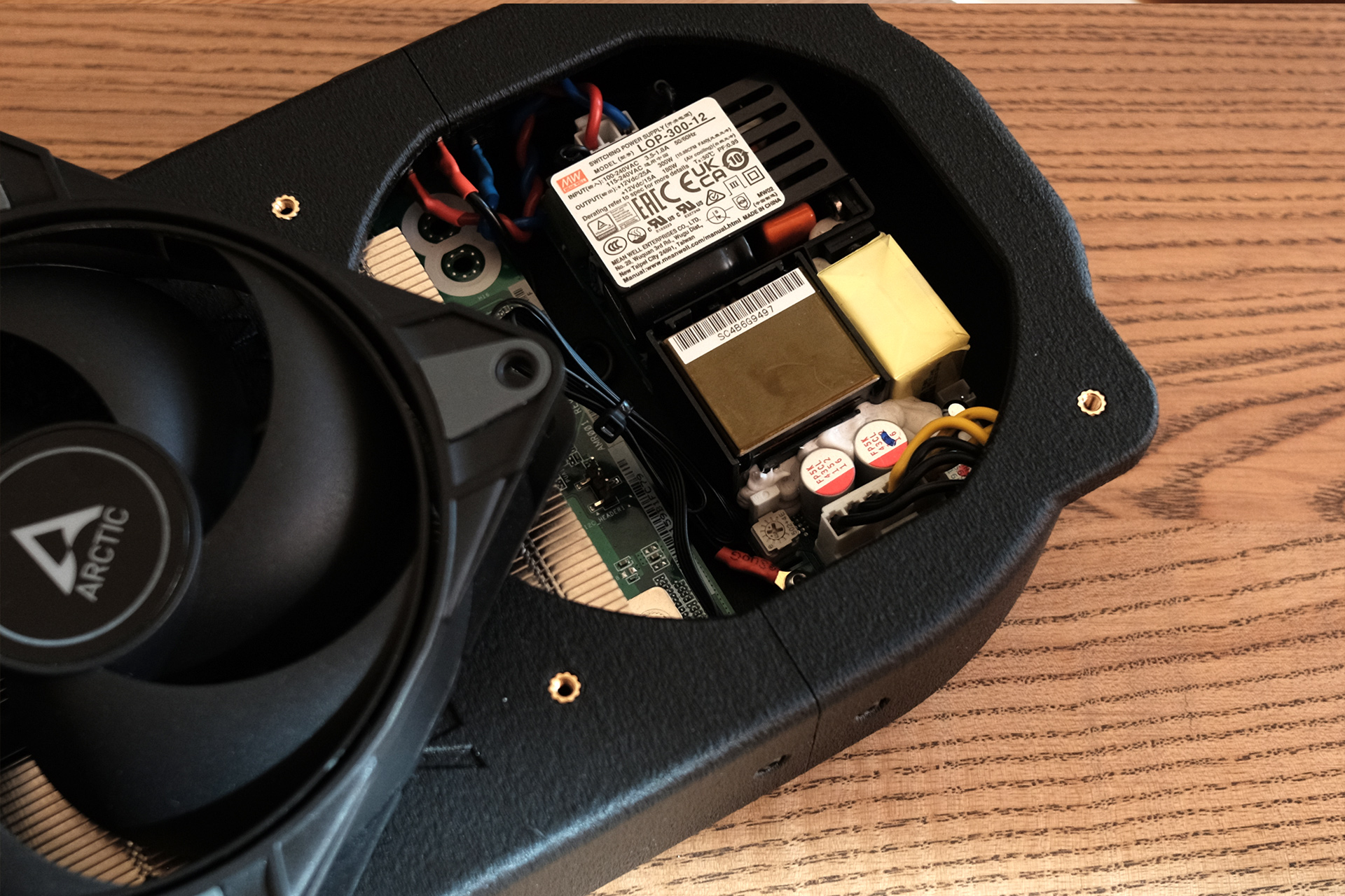 3Dプリント ASRock AMD BC-250用シェルケース - 無料3Dモデル -MakerWorld