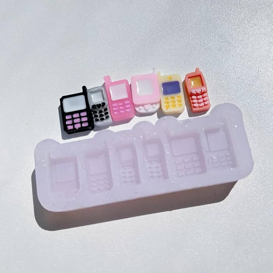 スマホアクセサリー DECO depuis 1985 3D FLOWER MALTI CHAIN DECO