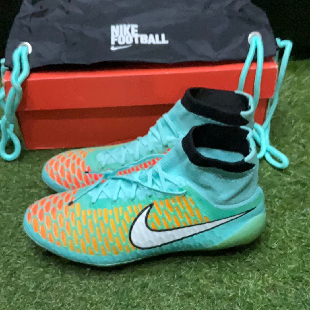 vintage マジスタオブラ1 FG 天然芝 641322 300 – 俺の足 サッカー用品