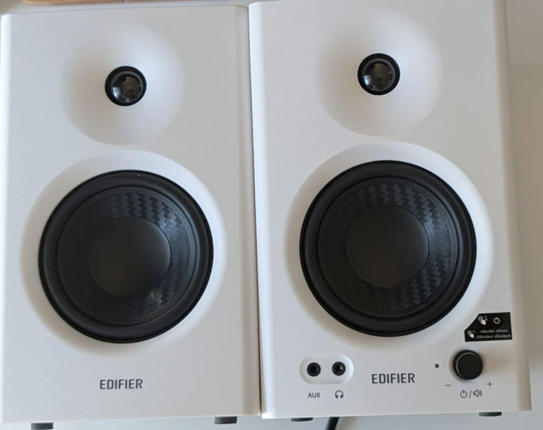 EDIFIRE MR4(ホワイト) 61QK8sZMMCL._AC_UF894,